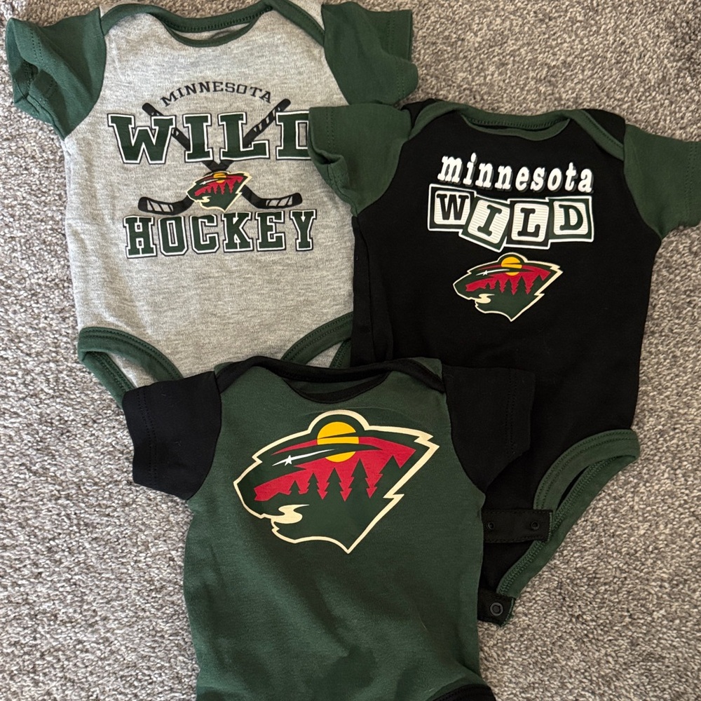 NHL Minnesota Wild Kids Onesies - Green, Black, Gray